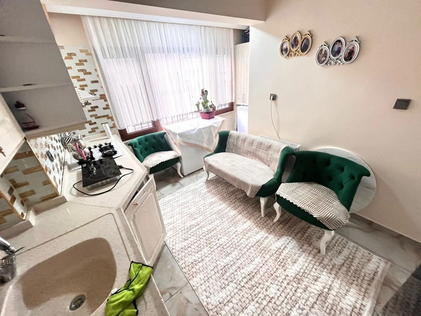 YÜKSEL'DEN EDREMİT'TE YERDEN ISITMALI KAPALI MUTFAK 2+1 DAİRE