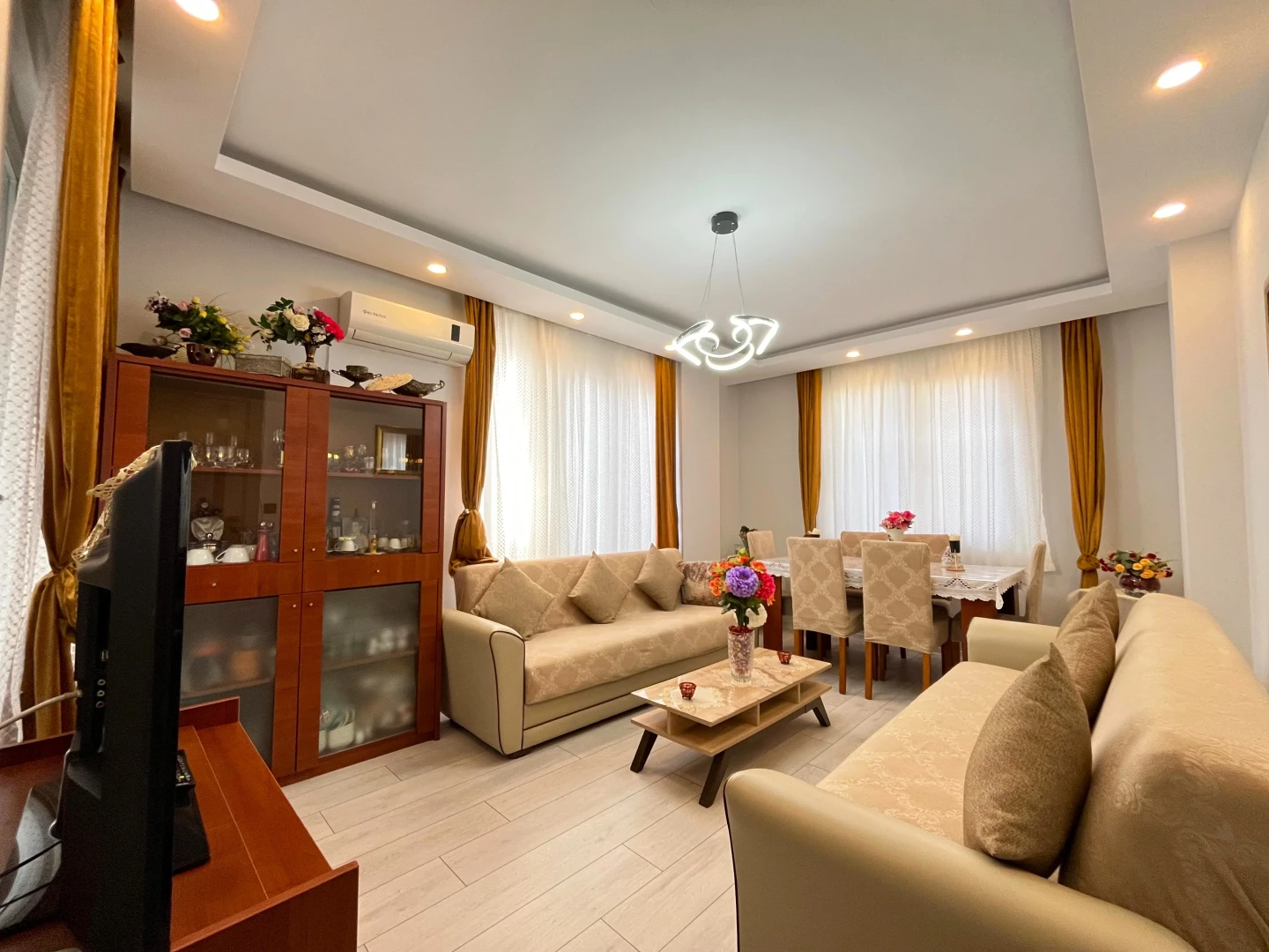 ▓YÜKSEL'DEN ALTINKUM'DA EBEVEYN BANYOLU ARAKAT D.GAZLI 2+1 DAİRE