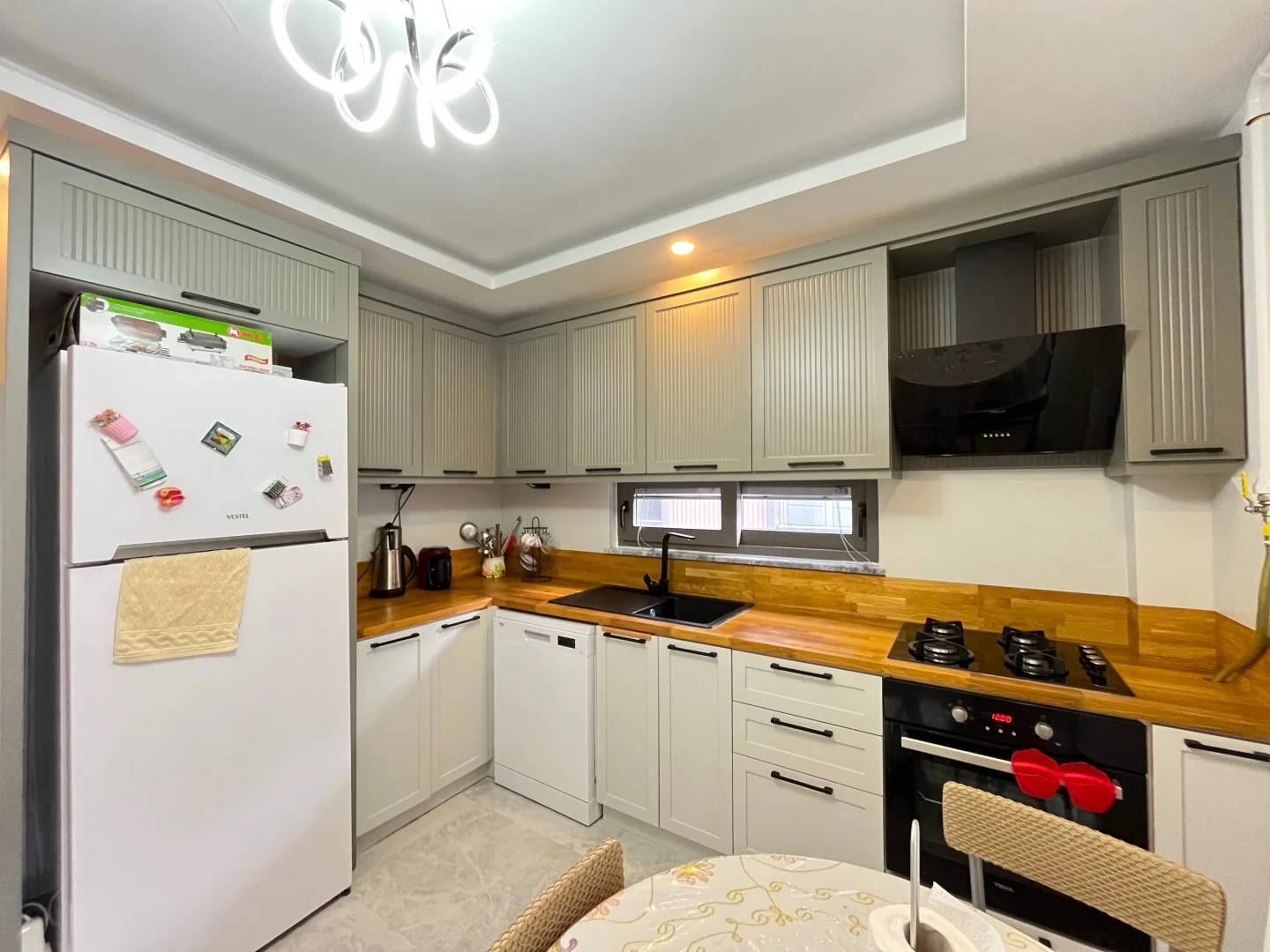 ▓YÜKSEL'DEN ALTINKUM'DA EBEVEYN BANYOLU ARAKAT D.GAZLI 2+1 DAİRE