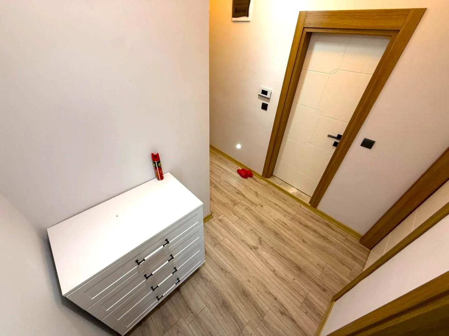 YÜKSEL'DEN ALTINKUM'DA ÖN CEPHE KAPALI CAM BALKONLU LUX 1+1DAİRE
