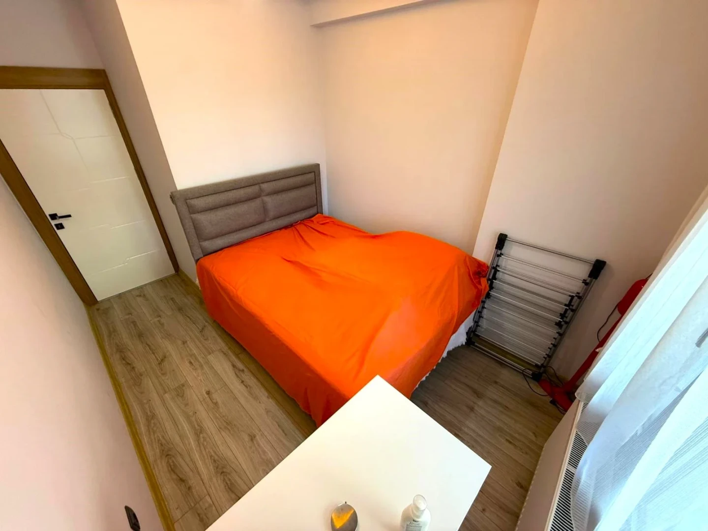 YÜKSEL'DEN ALTINKUM'DA ÖN CEPHE KAPALI CAM BALKONLU LUX 1+1DAİRE