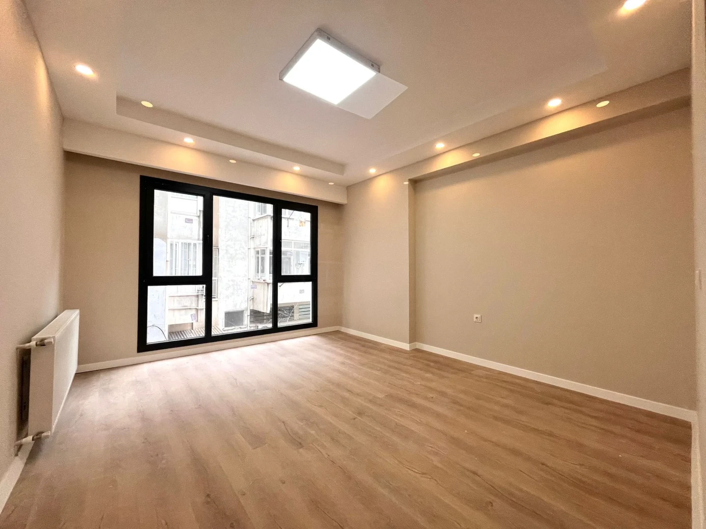 YÜKSEL'DEN MERKEZ'DE 2+1 FIRSAT SATILIK DAİRE: İSTER OTURUM,İSTER OFİS