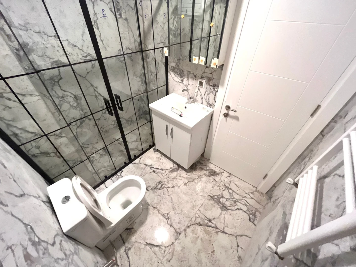 YÜKSEL'DEN MERKEZ'DE 2+1 FIRSAT SATILIK DAİRE: İSTER OTURUM,İSTER OFİS