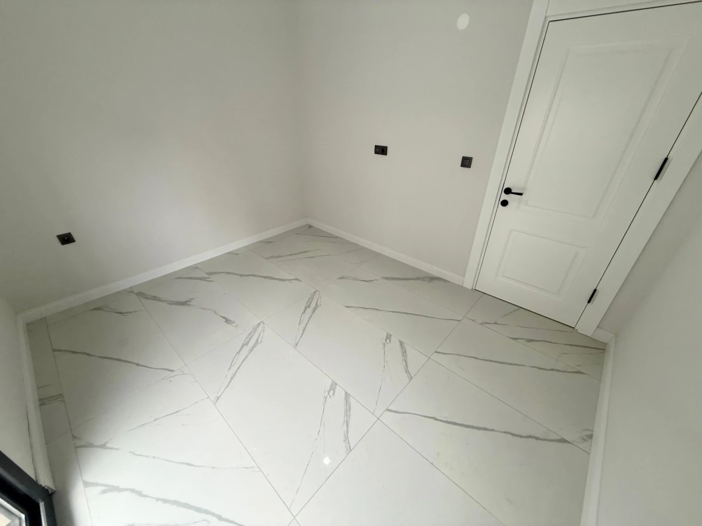 ツ YÜKSEL'DEN HUZURLA OTURACAĞINIZ DENİZE 50 M 2+1 SIFIR DAİRE ツ