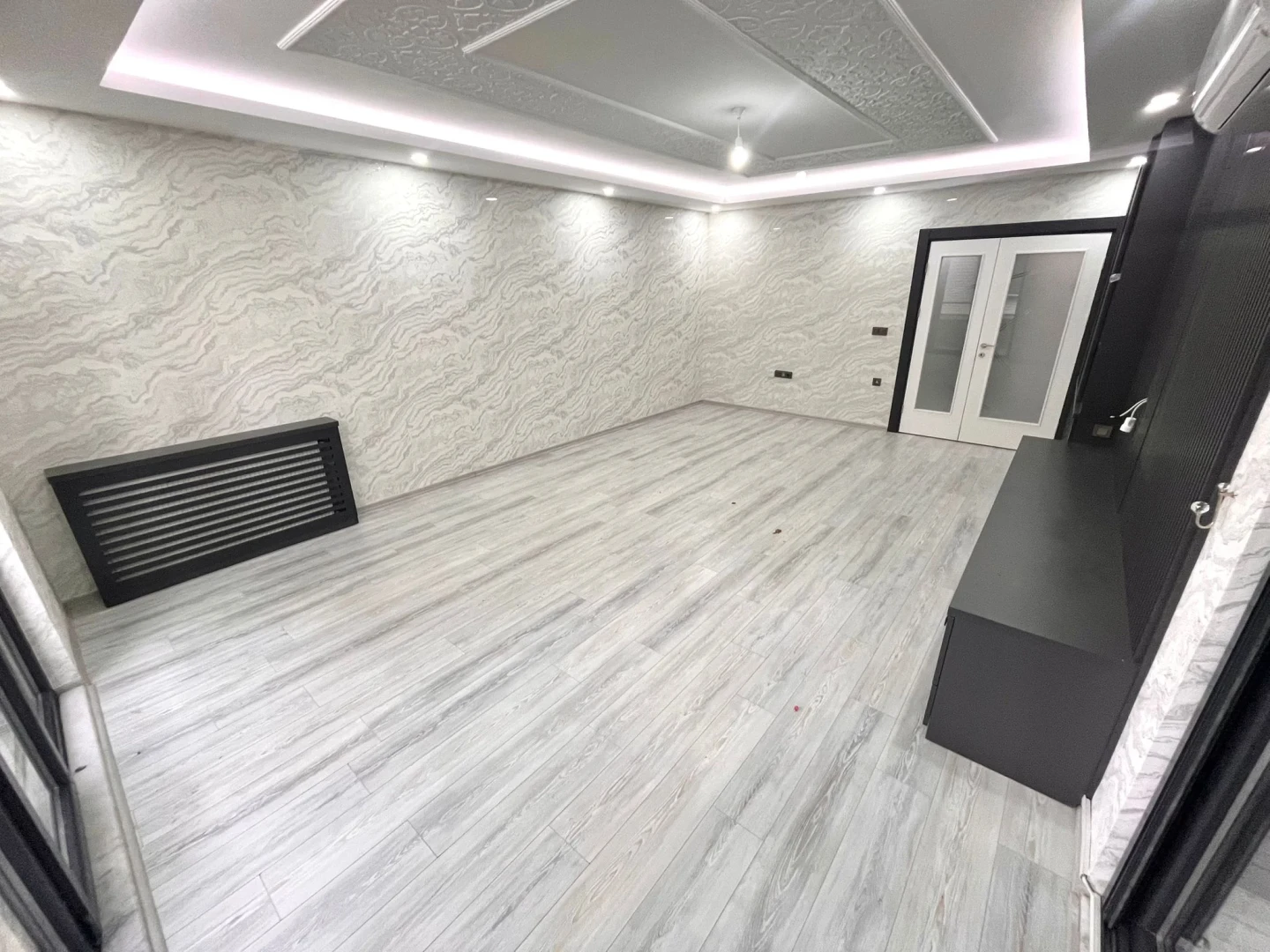 彡YÜKSELDEN CENNETAYAĞINDA SİTE İÇİNDE ULTRA GENİŞ 3+1 LÜX DAİRE彡