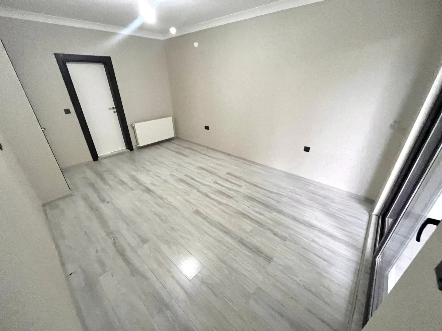 彡YÜKSELDEN CENNETAYAĞINDA SİTE İÇİNDE ULTRA GENİŞ 3+1 LÜX DAİRE彡