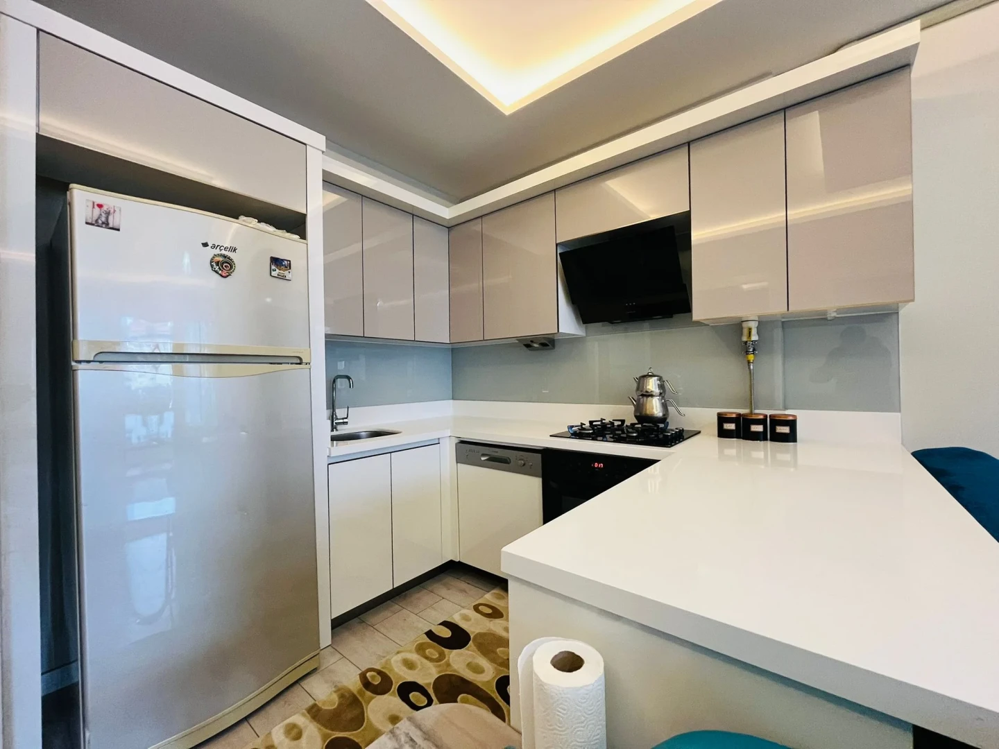 YÜKSELDEN "ÖN CEPHE ARA KAT" FULL EŞYALI KOMBİLİ LÜX 1+1 DAİRE