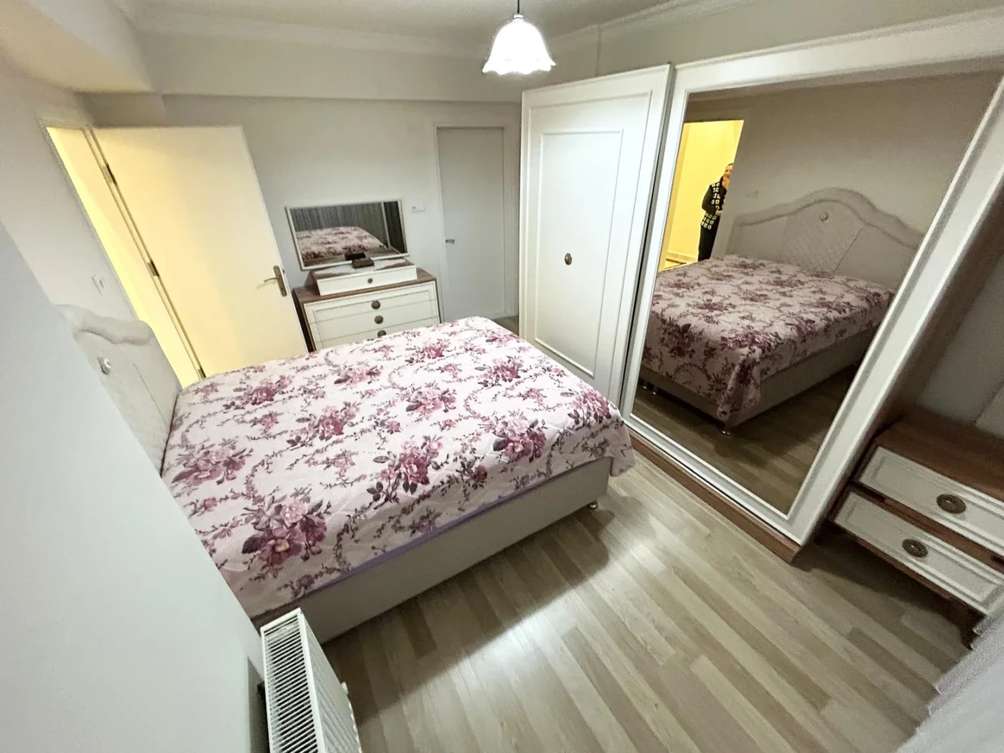 彡YETKİSİ YÜKSELDEN KADIKÖYDE SİTE İÇİNDE D.GAZLI 3+1 GENİŞ DAİRE