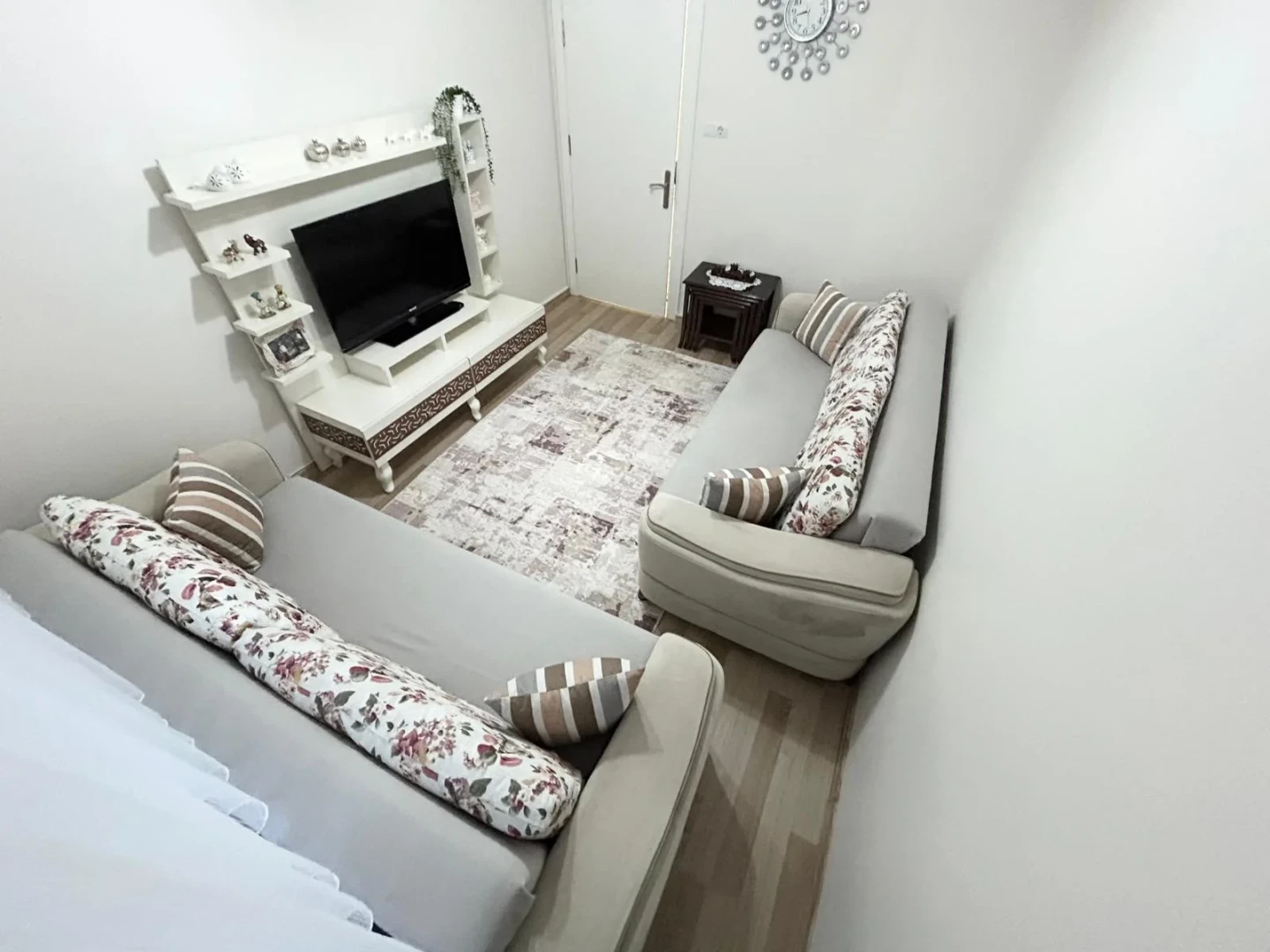 彡YETKİSİ YÜKSELDEN KADIKÖYDE SİTE İÇİNDE D.GAZLI 3+1 GENİŞ DAİRE