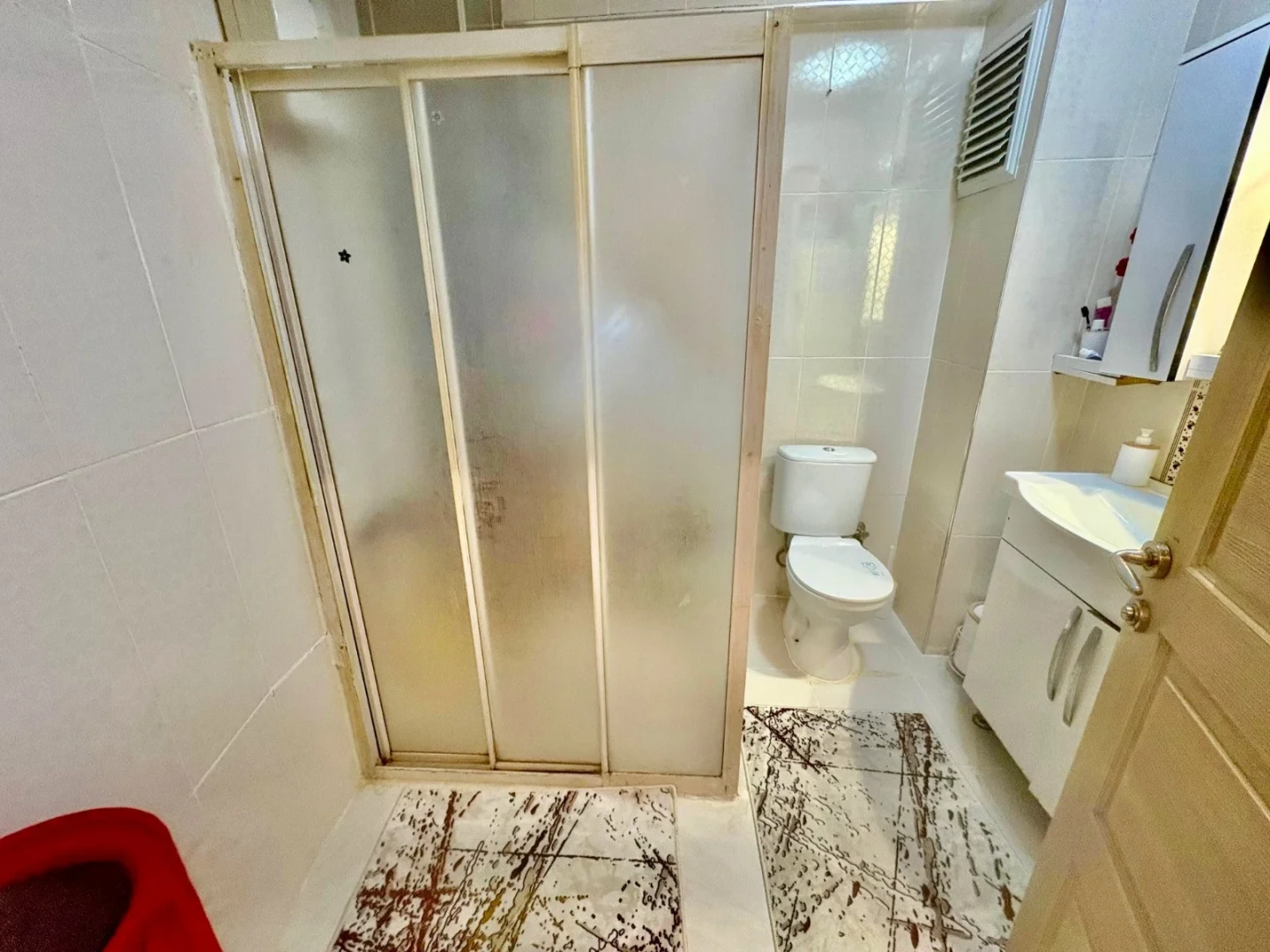 YÜKSEL'DEN AKÇAY'DA ÖN CEPHE BAHÇELİ KAÇMAZ FIRSAT 1+1 DAİRE