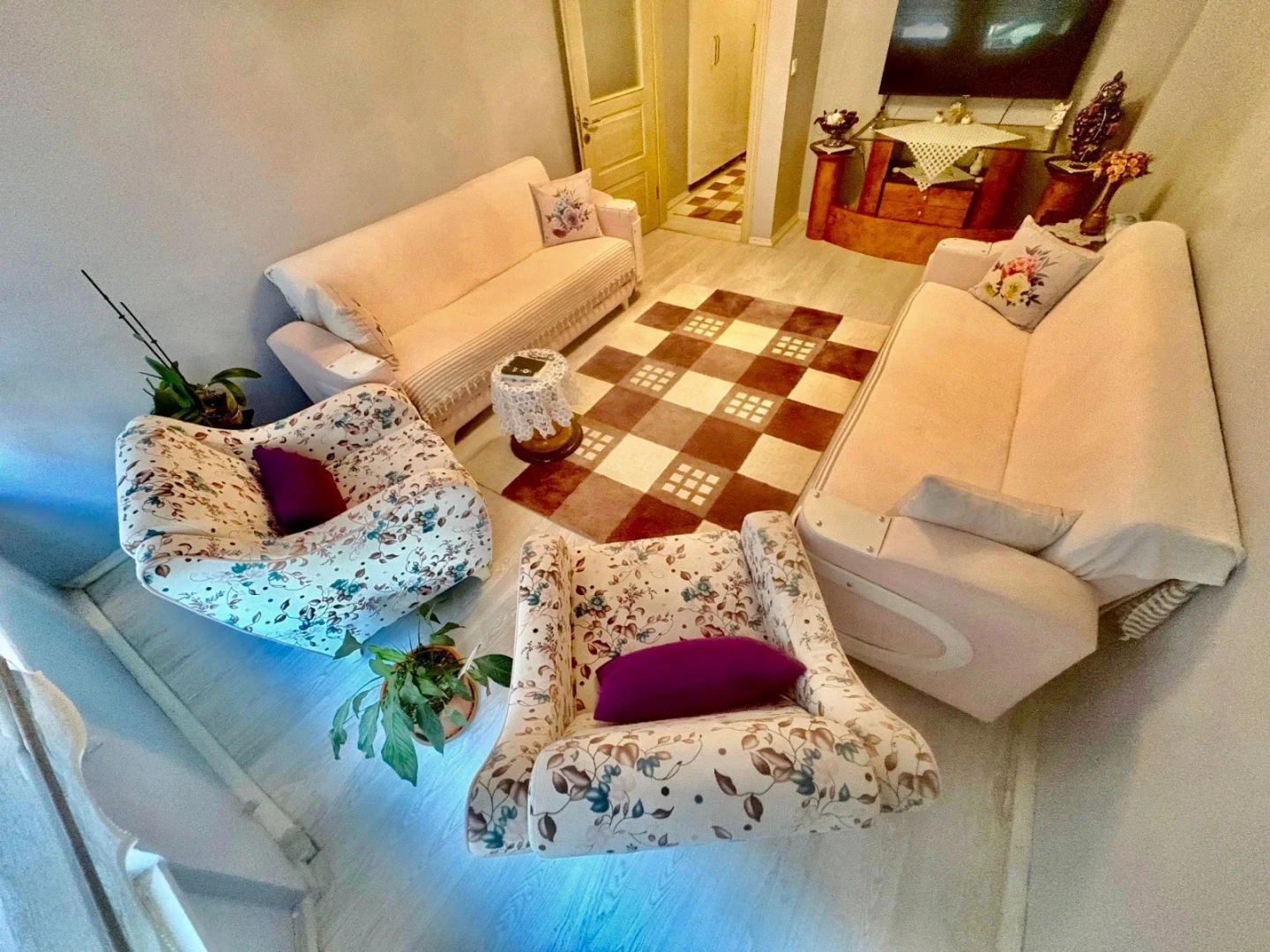 YÜKSEL'DEN AKÇAY'DA ÖN CEPHE BAHÇELİ KAÇMAZ FIRSAT 1+1 DAİRE