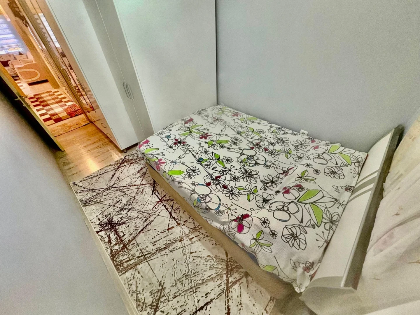 YÜKSEL'DEN AKÇAY'DA ÖN CEPHE BAHÇELİ KAÇMAZ FIRSAT 1+1 DAİRE