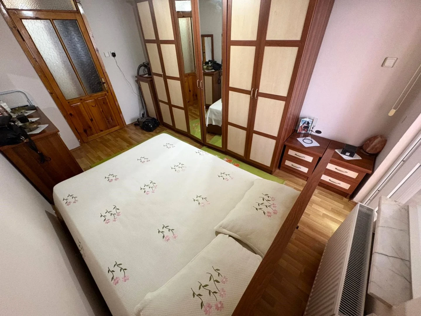 YÜKSEL'DEN ALTINKUM'DA DENİZE 450mt BARBEKÜLÜ ÖNCEPHE 2+1 DAİRE