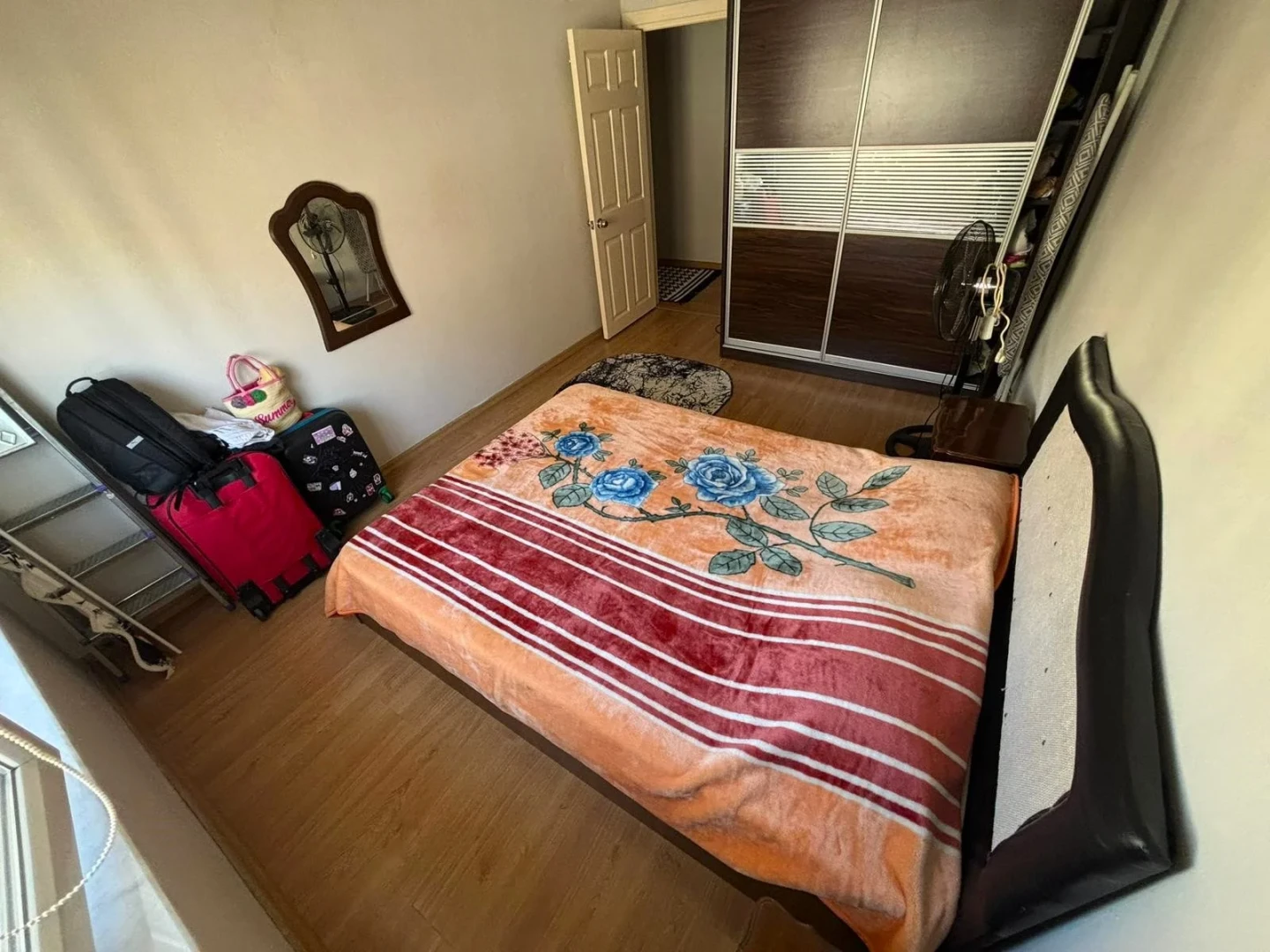 YÜKSEL'DEN ALTINKUM'DA DENİZE 350mt FULL EŞYALI FIRSAT 2+1DAİRE