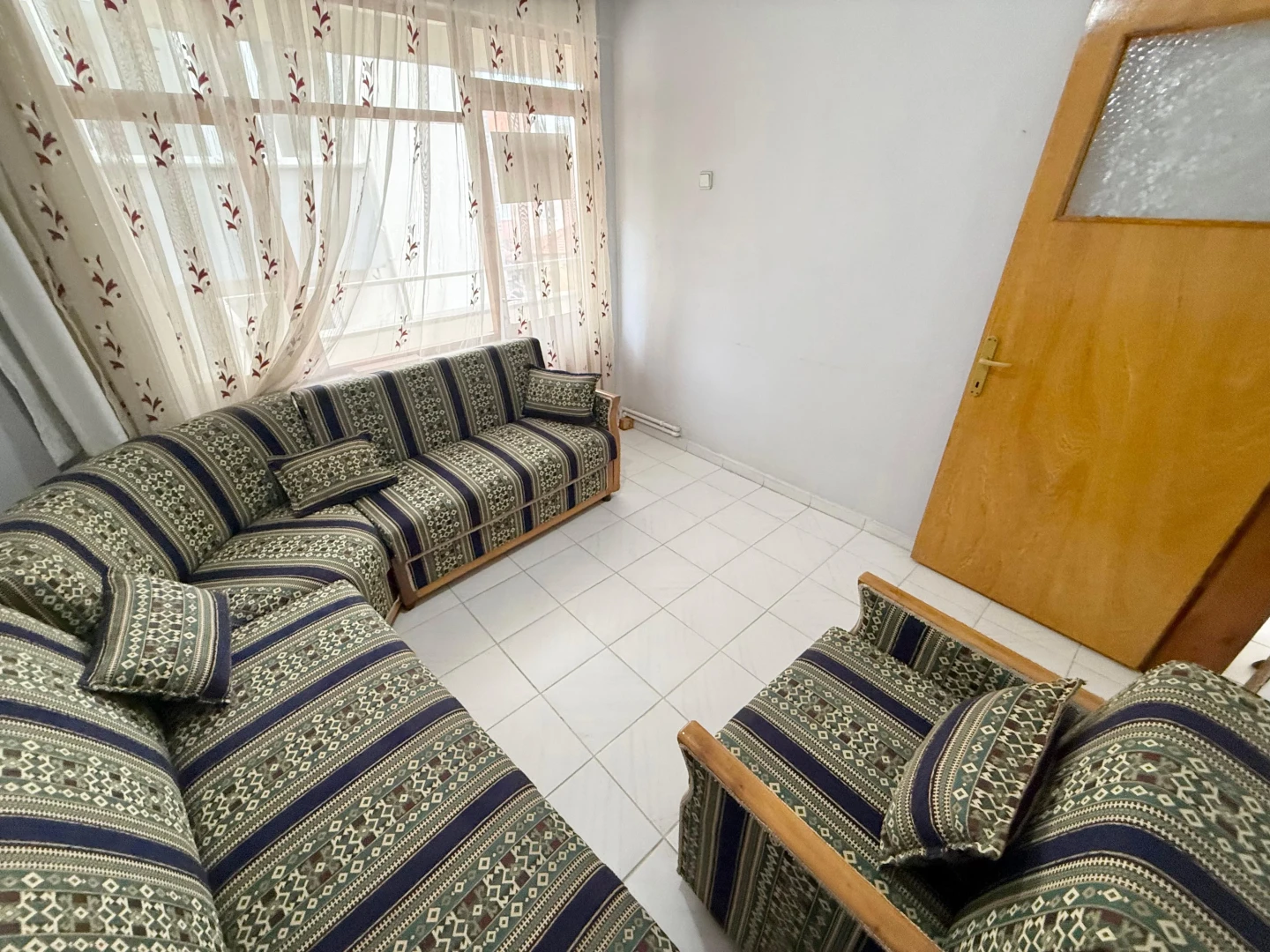 彡YÜKSEL'DEN EN ÇOK TERCİH EDİLEN LOKASYONDA ARAKAT 2+1 DAİRE彡