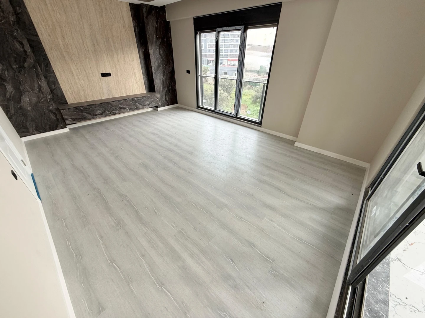 彡YÜKSEL'DEN EDREMİT'TE K.OTOPARK D.GAZLI PANJURLU SIFIR 3+1彡