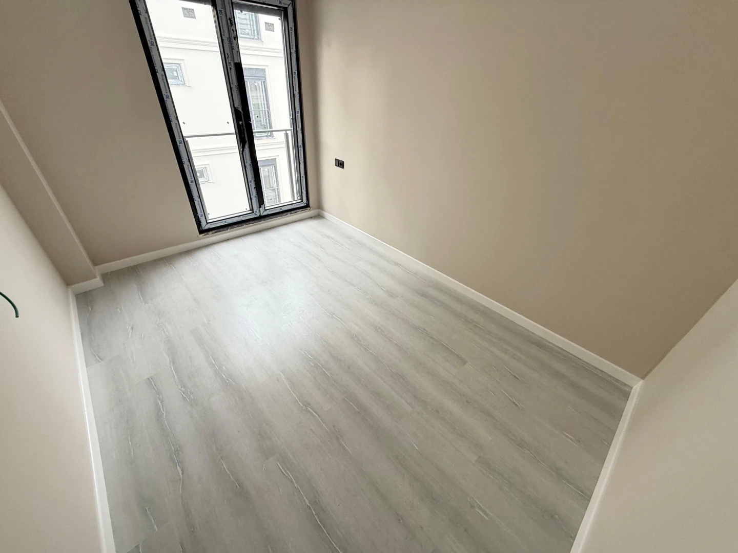 彡YÜKSEL'DEN EDREMİT'TE K.OTOPARK D.GAZLI PANJURLU SIFIR 3+1彡