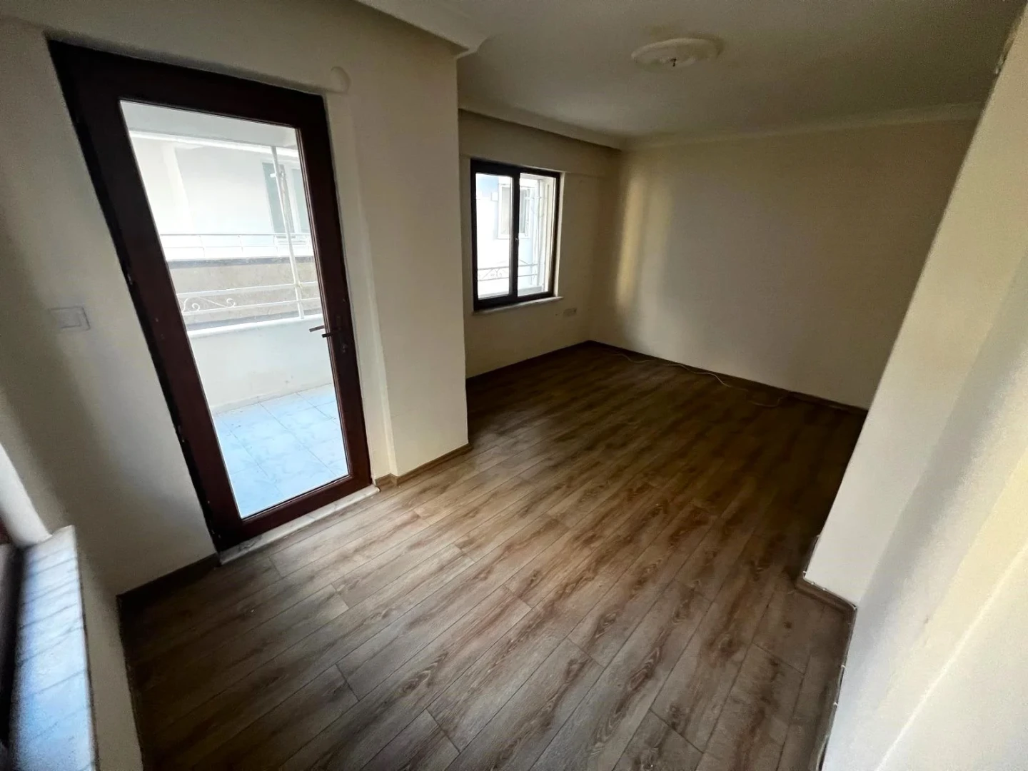 YÜKSELDEN ALTINKUMDA ARAKAT KUPON FİYATINA DENİZE 250mt 2+1DAİRE
