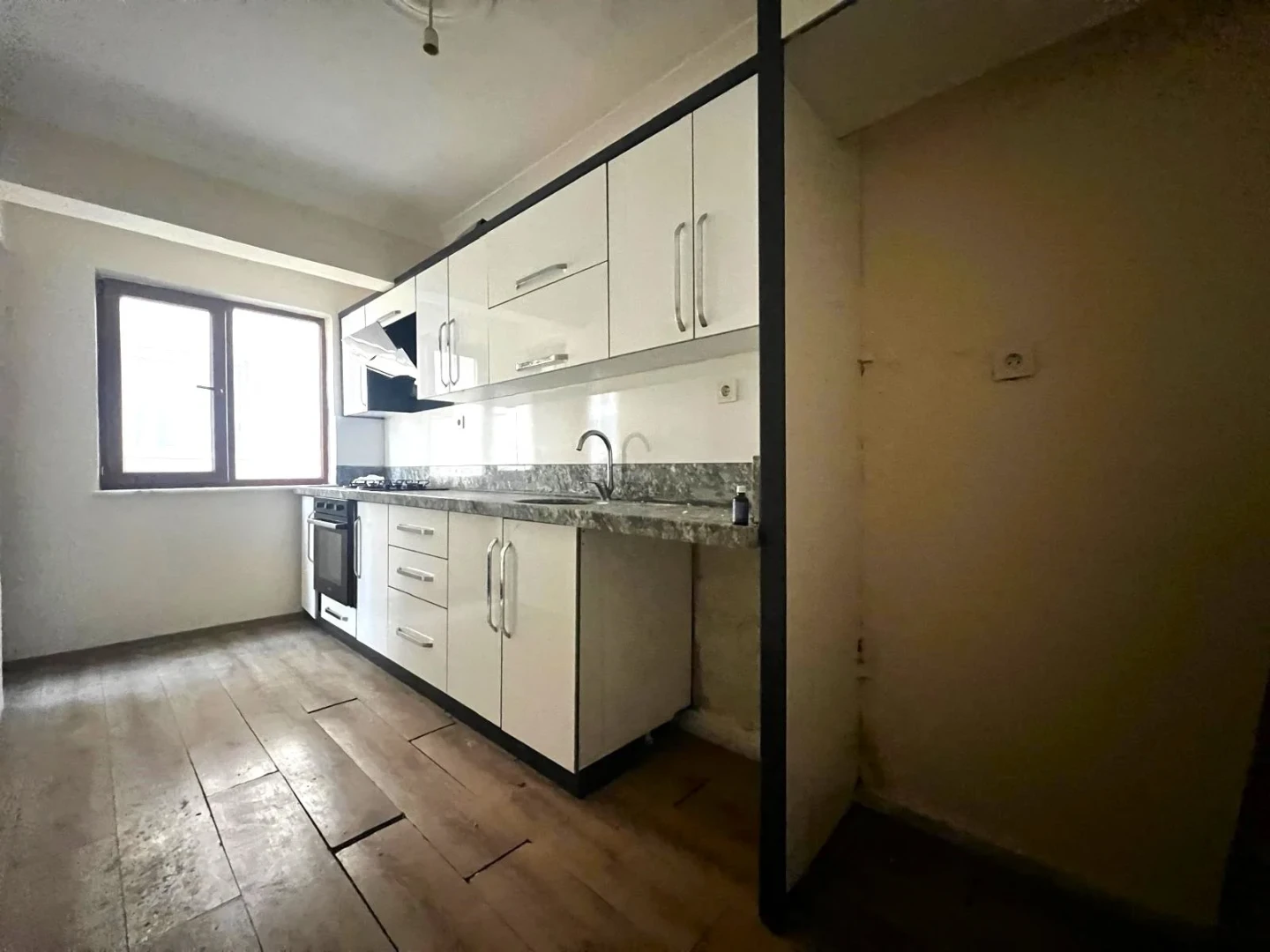 YÜKSELDEN ALTINKUMDA ARAKAT KUPON FİYATINA DENİZE 250mt 2+1DAİRE