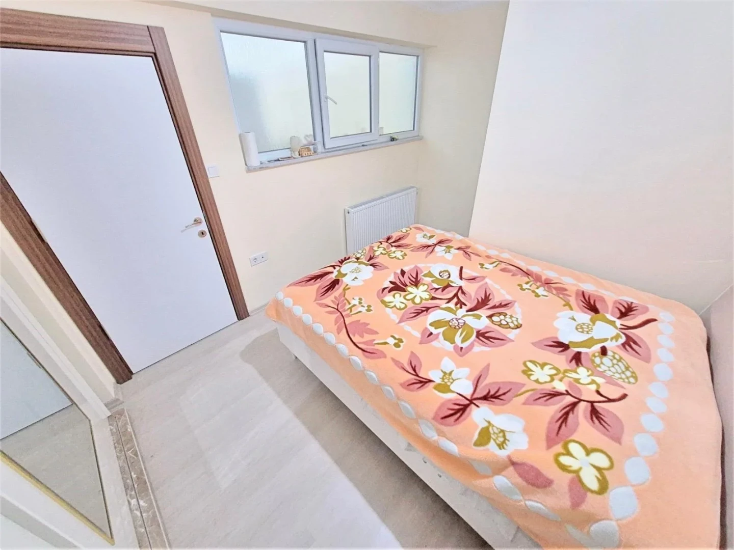 彡YÜKSELDEN EDREMİTTE HARİKA LOKASYONDA 2+1 KAPALI MUTFAK DAİRE彡
