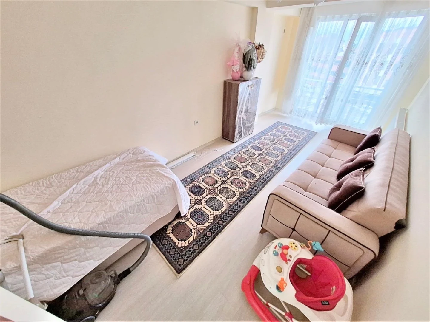 彡YÜKSELDEN EDREMİTTE HARİKA LOKASYONDA 2+1 KAPALI MUTFAK DAİRE彡