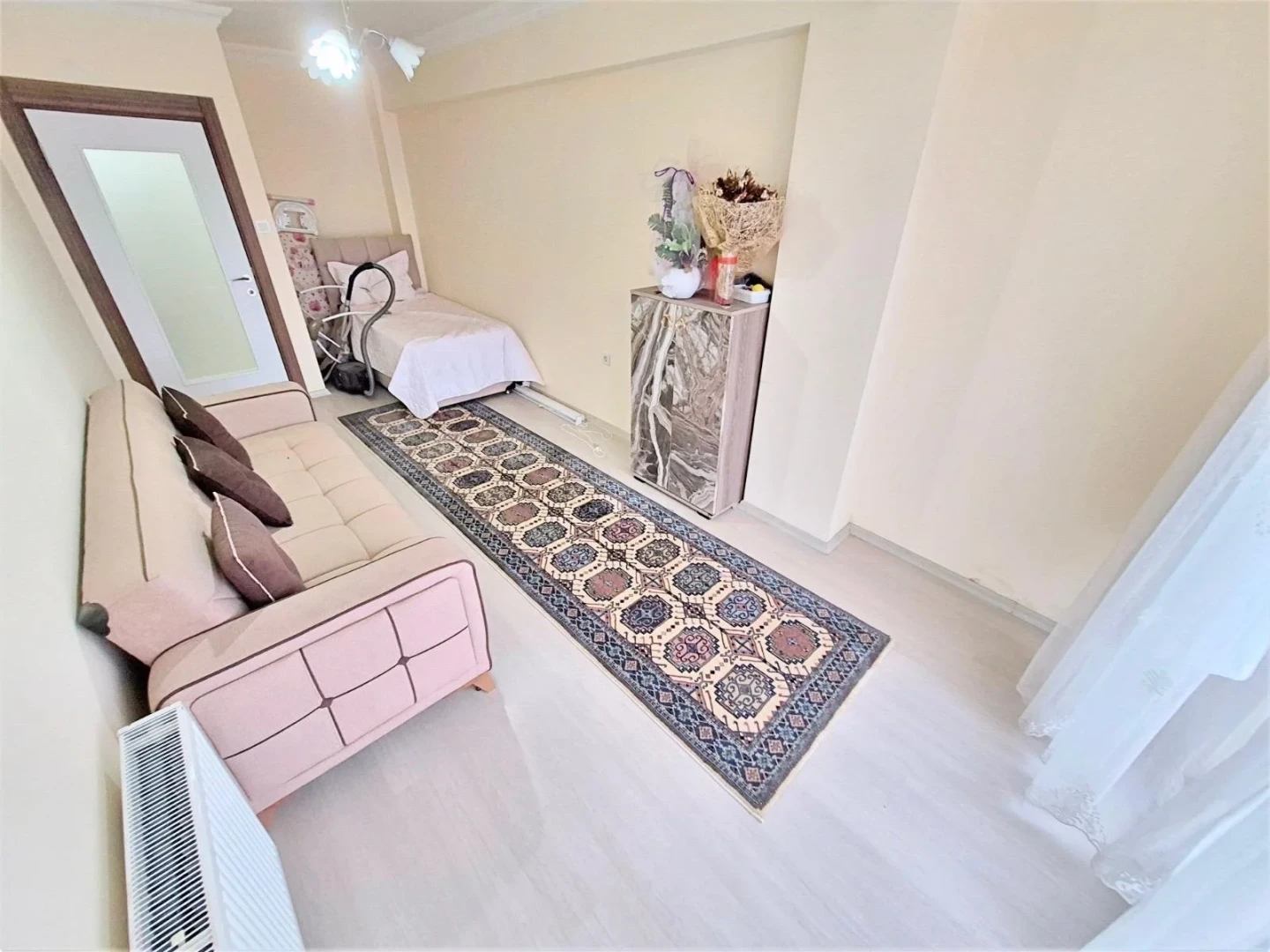 彡YÜKSELDEN EDREMİTTE HARİKA LOKASYONDA 2+1 KAPALI MUTFAK DAİRE彡