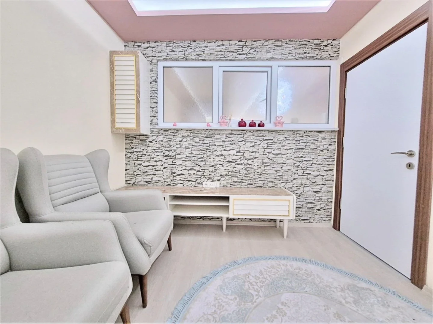 彡YÜKSELDEN EDREMİTTE HARİKA LOKASYONDA 2+1 KAPALI MUTFAK DAİRE彡