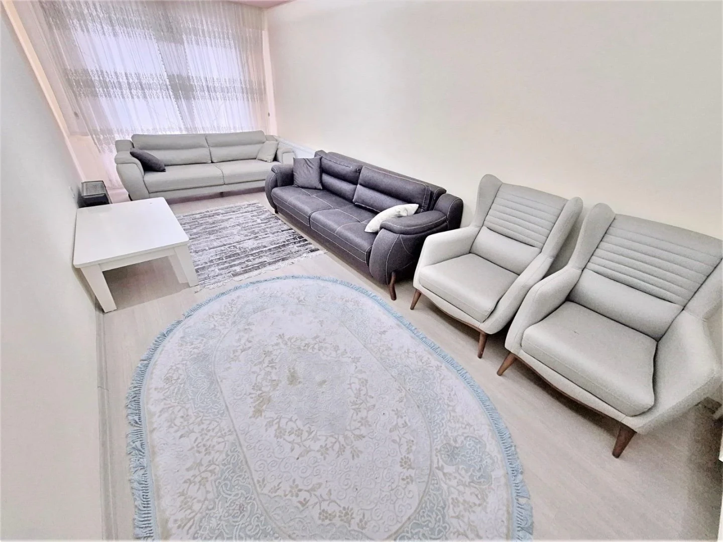 彡YÜKSELDEN EDREMİTTE HARİKA LOKASYONDA 2+1 KAPALI MUTFAK DAİRE彡