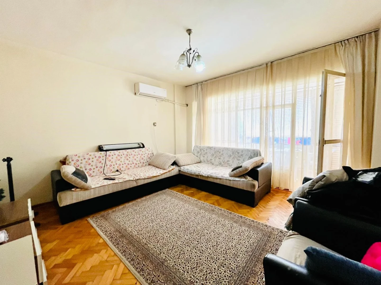 YETKİ YÜKSELDEN AKÇAY MERKEZDE DENİZE 50 MT SATILIK 3+1 DAİRE