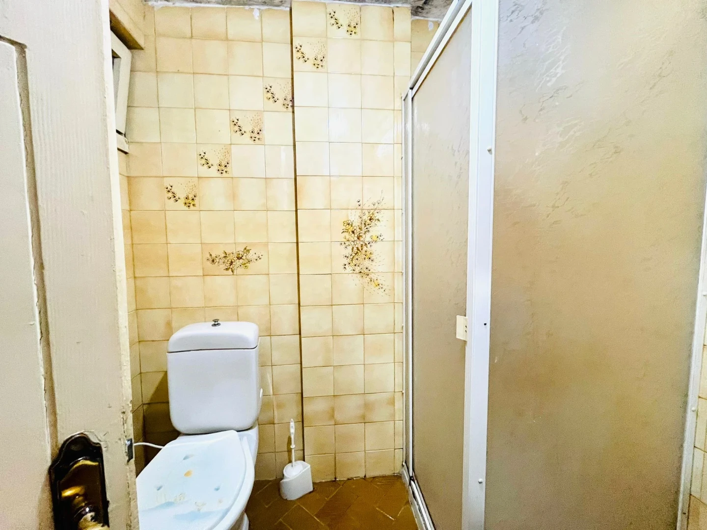 YETKİ YÜKSELDEN AKÇAY MERKEZDE DENİZE 50 MT SATILIK 3+1 DAİRE