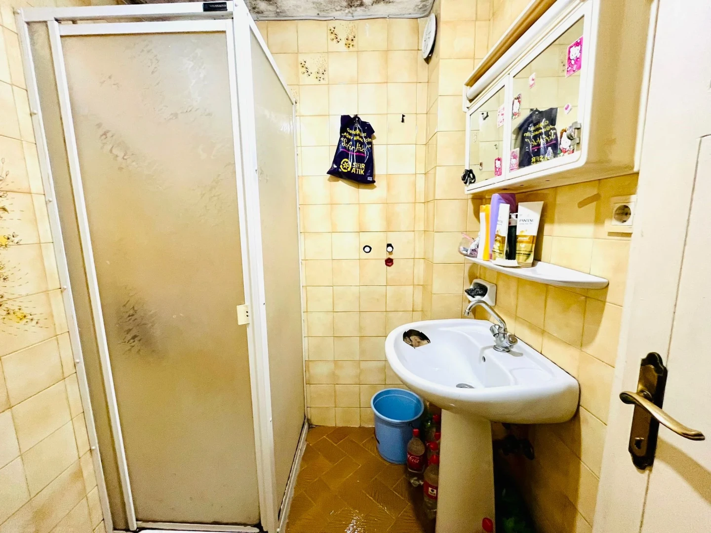 YETKİ YÜKSELDEN AKÇAY MERKEZDE DENİZE 50 MT SATILIK 3+1 DAİRE