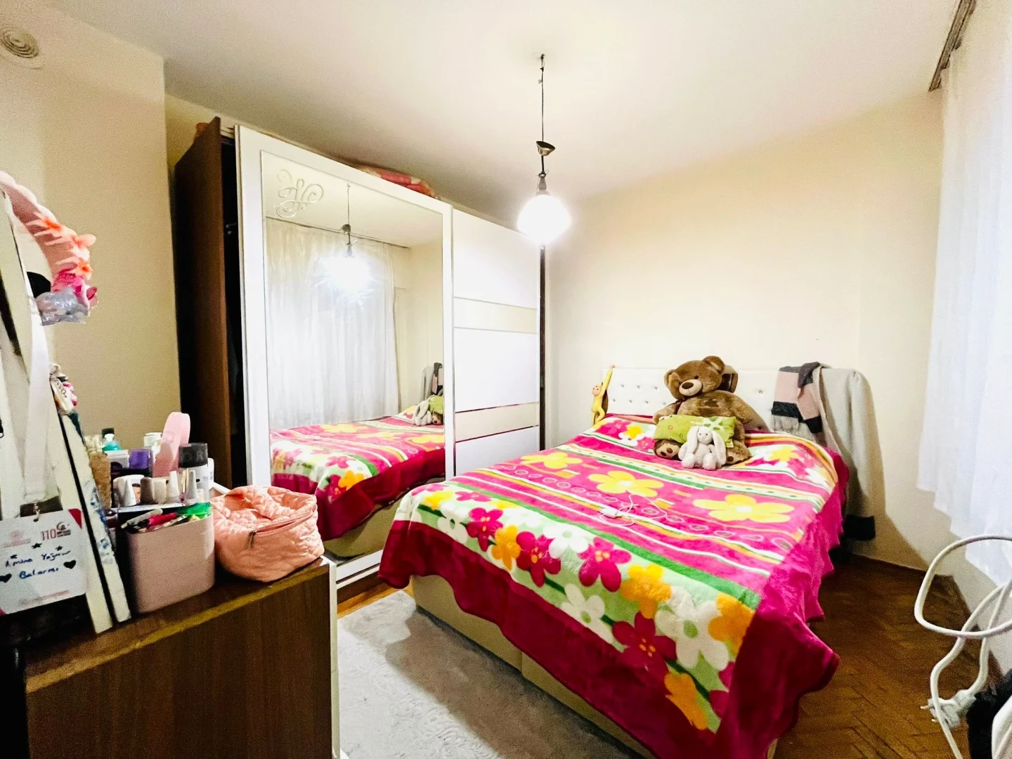 YETKİ YÜKSELDEN AKÇAY MERKEZDE DENİZE 50 MT SATILIK 3+1 DAİRE