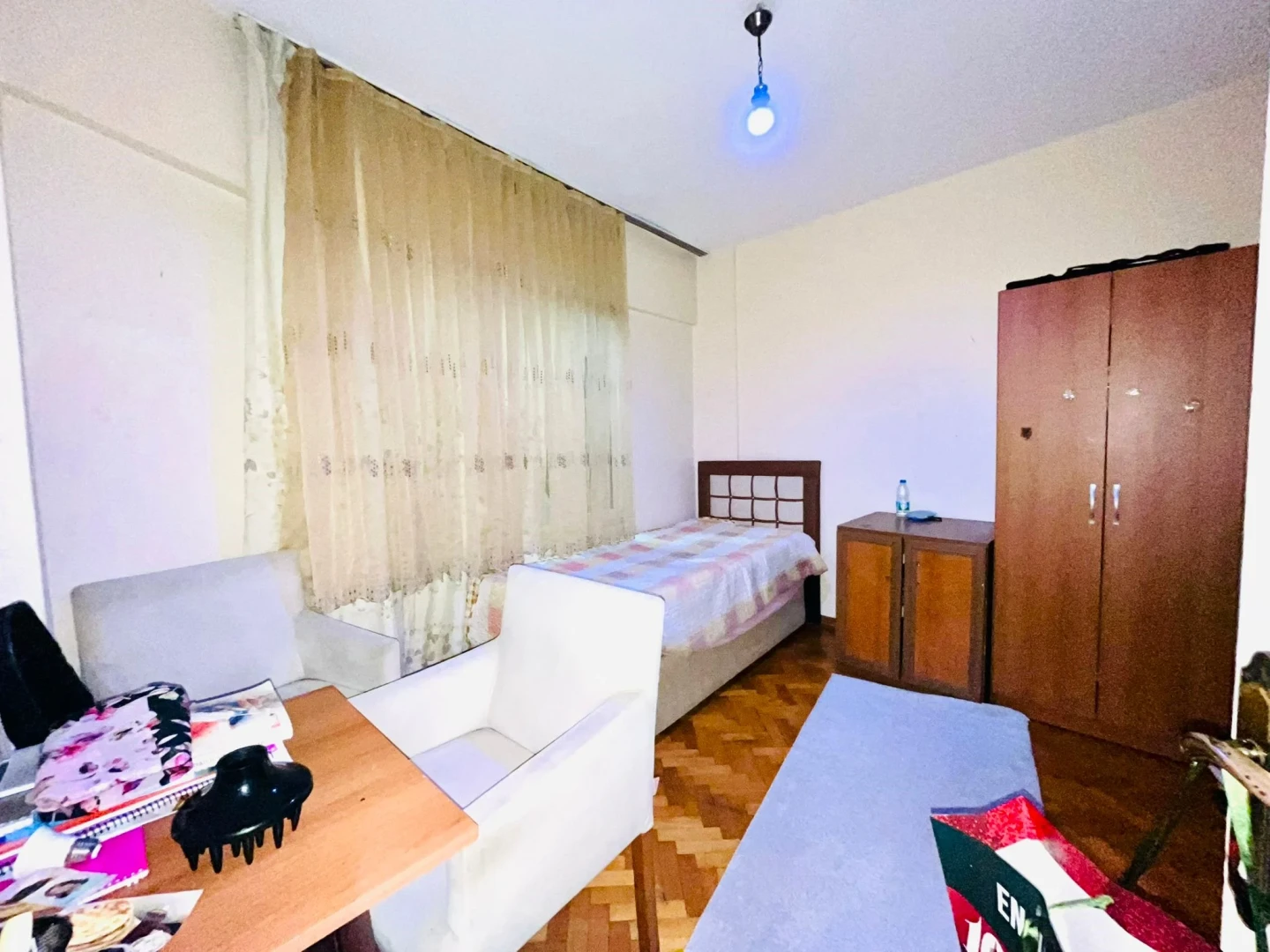 YETKİ YÜKSELDEN AKÇAY MERKEZDE DENİZE 50 MT SATILIK 3+1 DAİRE