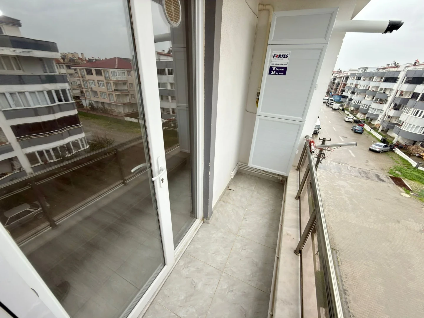 YÜKSELDEN ALTINKUMDA ÖN CEPHE DOĞALGAZLI SATILIK 1+1 FERAH DAİRE