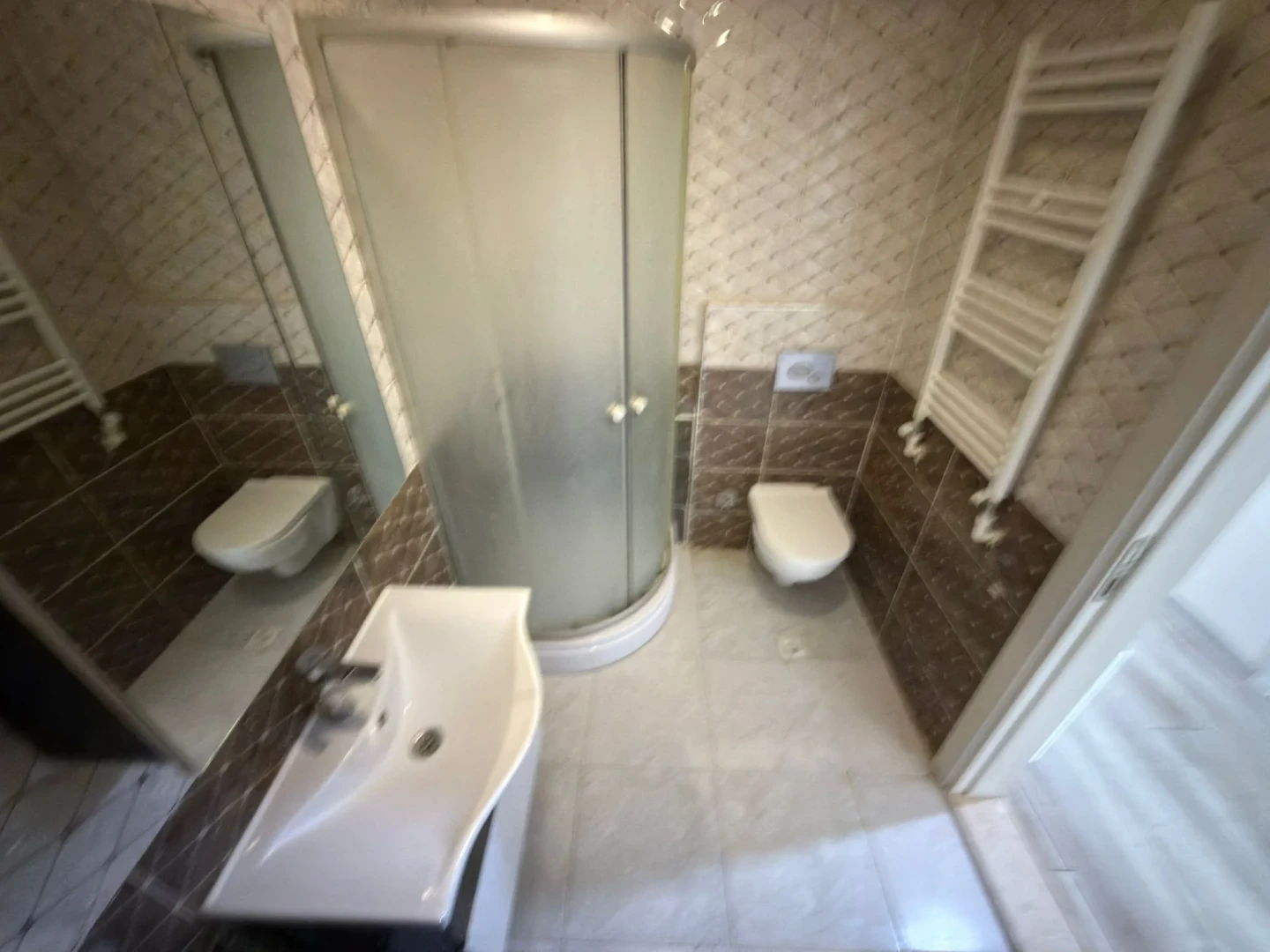 YÜKSELDEN ALTINKUMDA ÖN CEPHE DOĞALGAZLI SATILIK 1+1 FERAH DAİRE