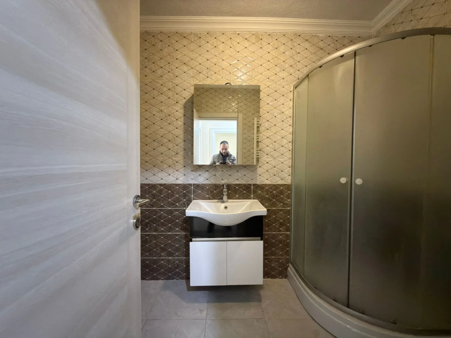 YÜKSELDEN ALTINKUMDA ÖN CEPHE DOĞALGAZLI SATILIK 1+1 FERAH DAİRE