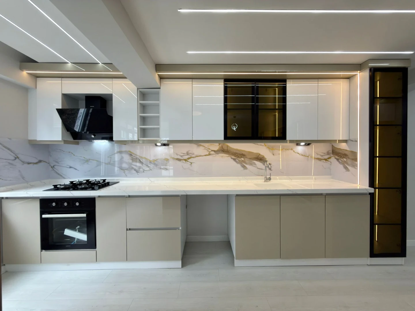 YÜKSELDEN ALTINKUM MERKEZDE LÜKS TASARIM SATILIK 2+1 GENİŞ DAİRE