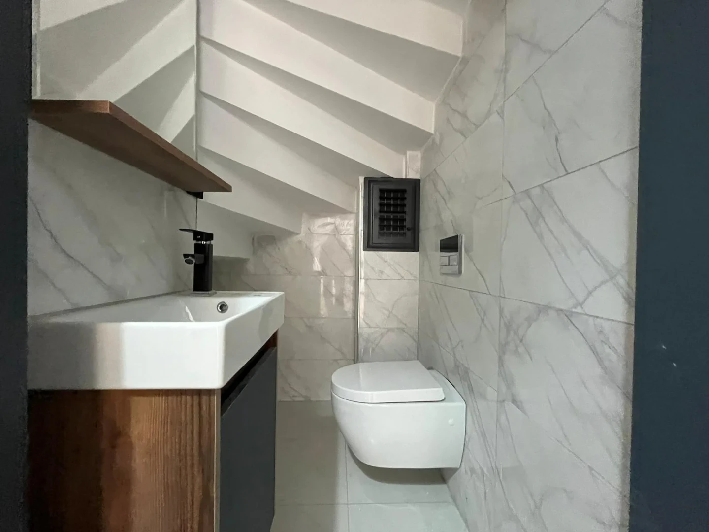 YÜKSEL'DEN İKZÇAY'DA AYRI MUTFAK ULTRA LUX YENİ BİNADA 2+1DAİRE