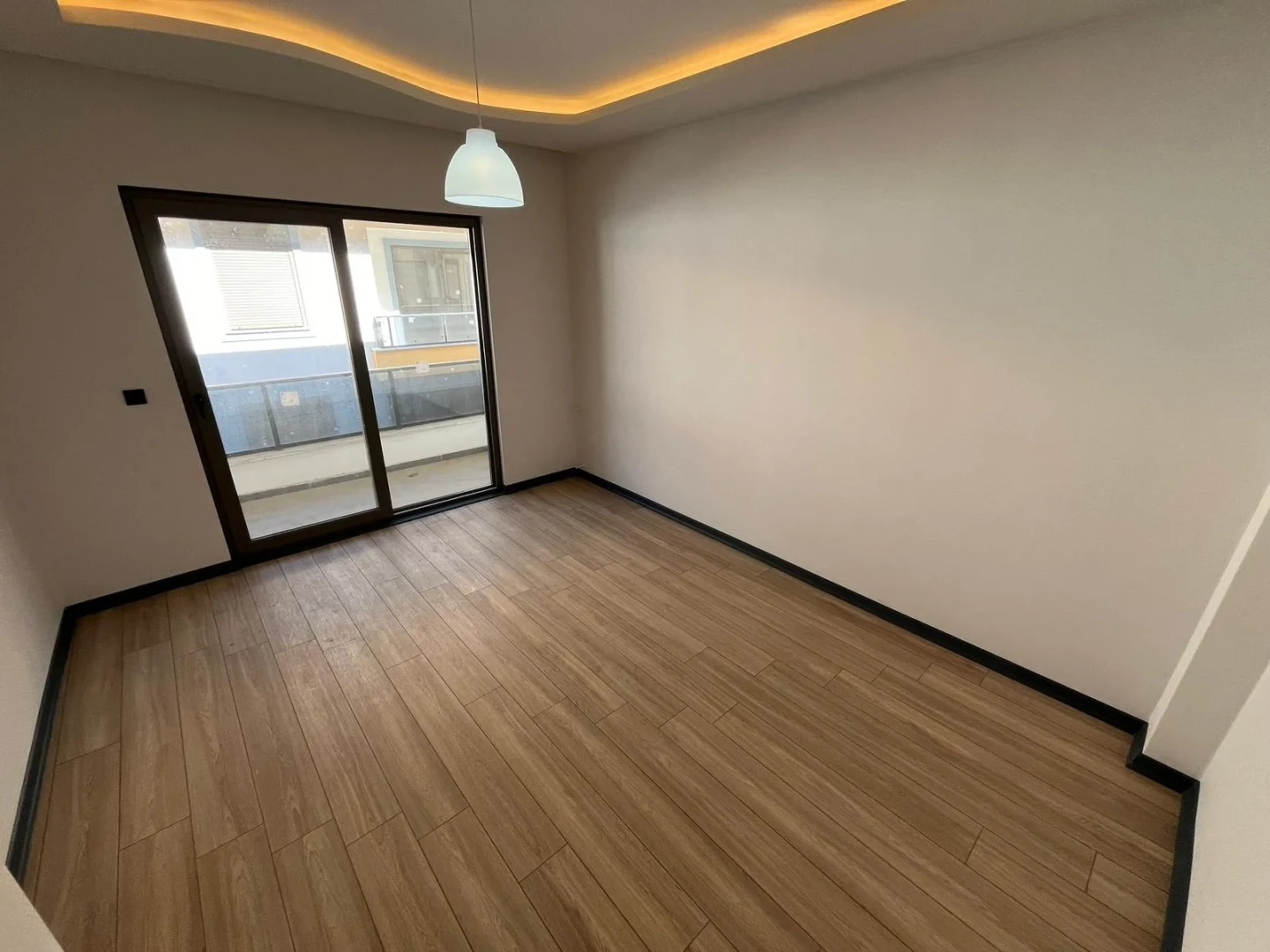 YÜKSEL'DEN İKZÇAY'DA AYRI MUTFAK ULTRA LUX YENİ BİNADA 2+1DAİRE