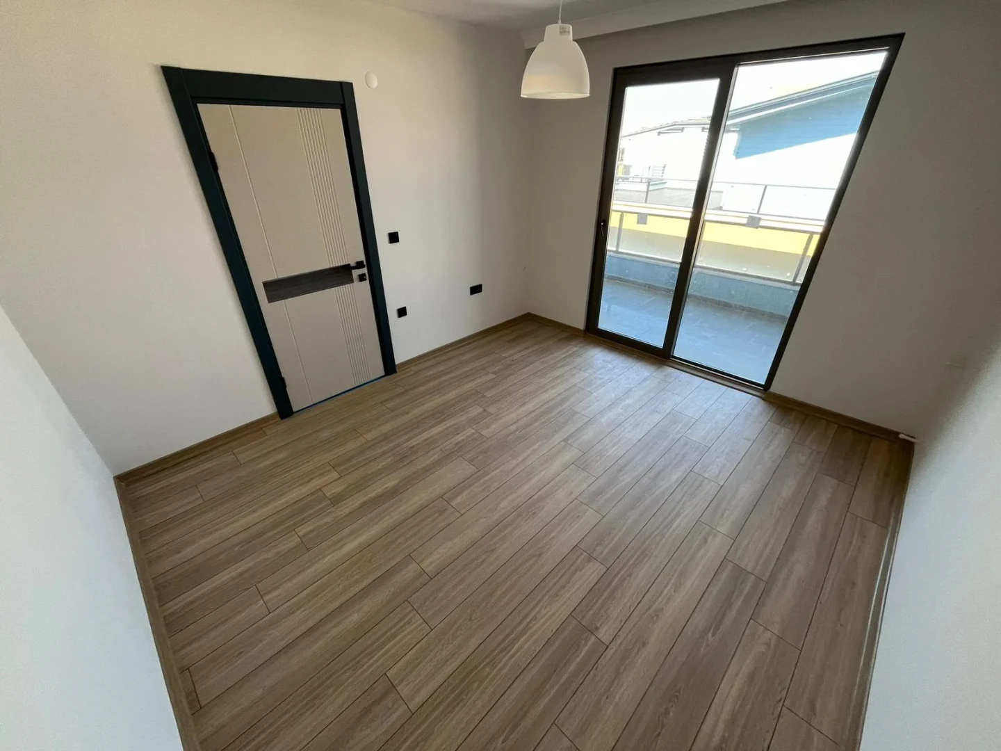 YÜKSEL'DEN İKZÇAY'DA AYRI MUTFAK ULTRA LUX YENİ BİNADA 2+1DAİRE