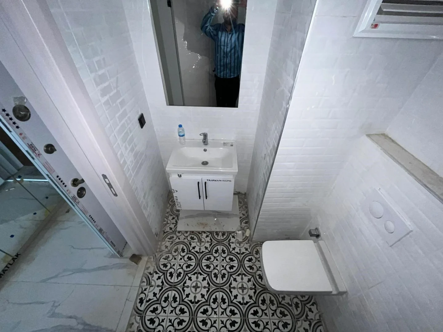 YÜKSELDEN ALTINKUMDA YENİ SIFIR BİNADA YERDEN ISITMALI 1+1DAİRE