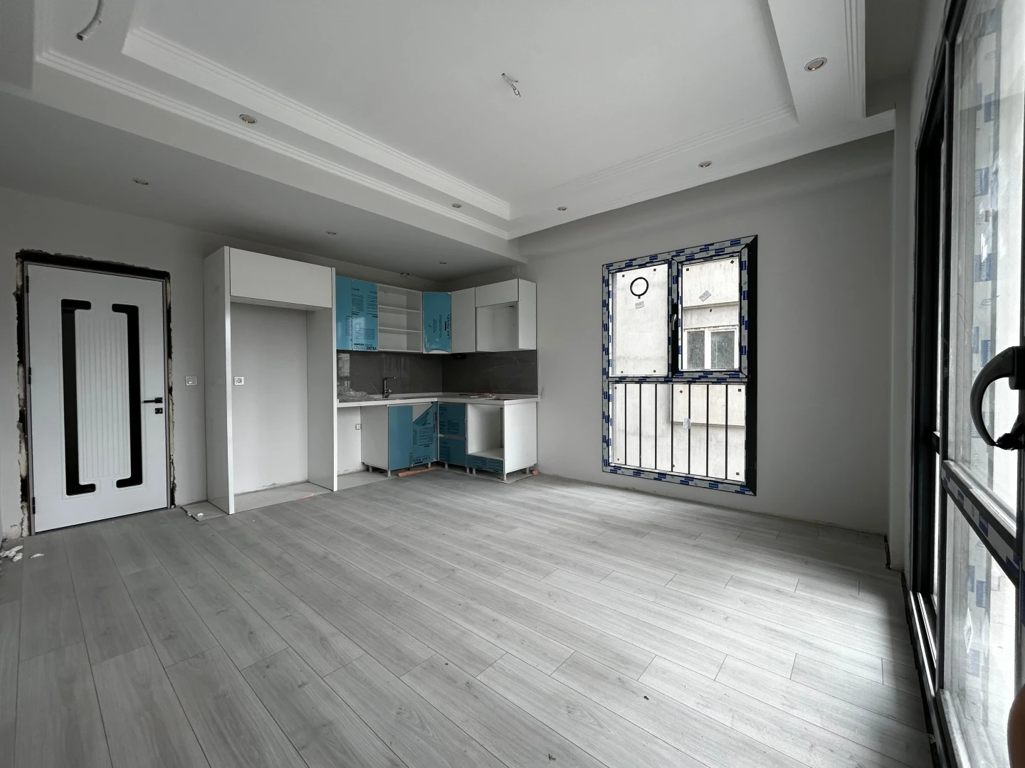 YÜKSEL'DEN KADIKÖY'DE 2+1 TAKASA AÇIK ARAKAT SIFIR LÜKS DAİRE