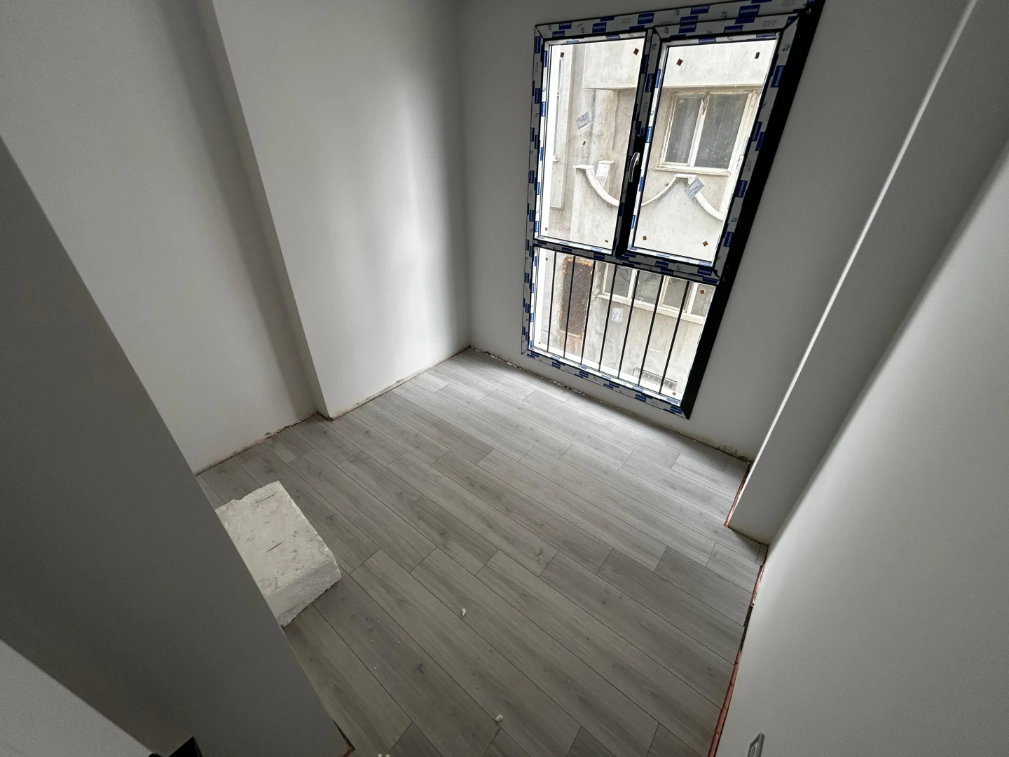 YÜKSEL'DEN KADIKÖY'DE 2+1 TAKASA AÇIK ARAKAT SIFIR LÜKS DAİRE