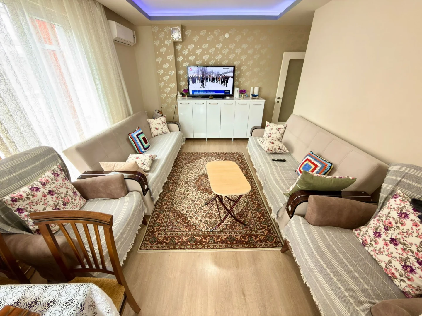 YÜKSELDEN ALTINKUMDA DOĞALGAZLI ARAKAT ÖN CEPHE SATILIK 2+1DAİRE