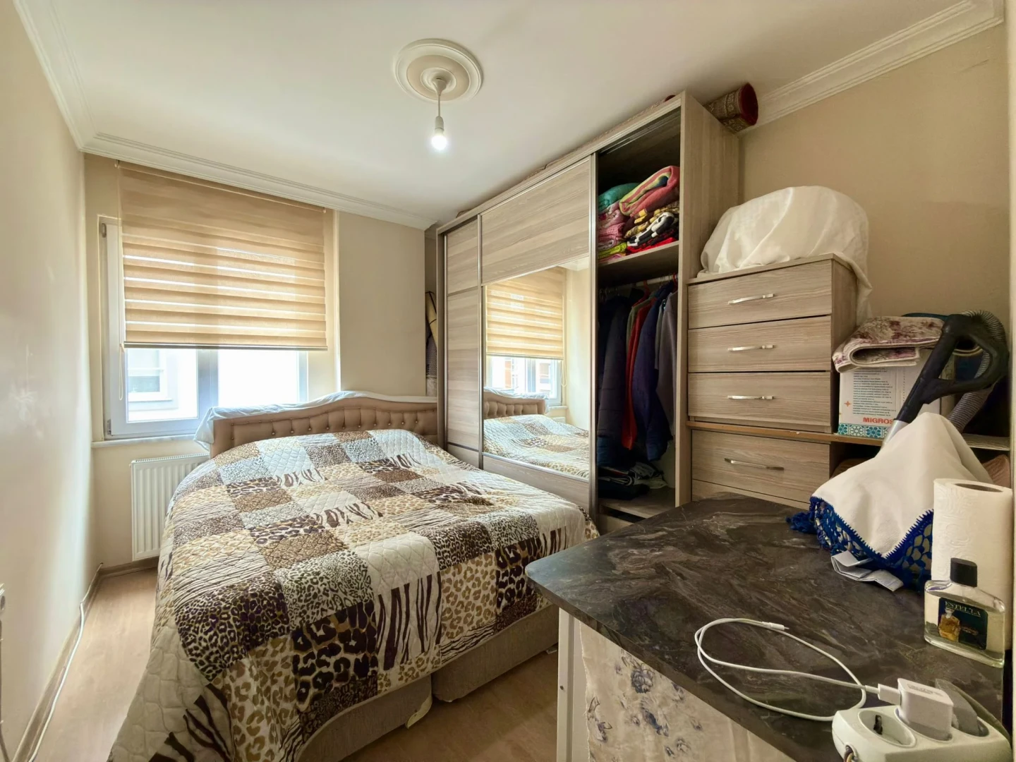 YÜKSELDEN ALTINKUMDA DOĞALGAZLI ARAKAT ÖN CEPHE SATILIK 2+1DAİRE