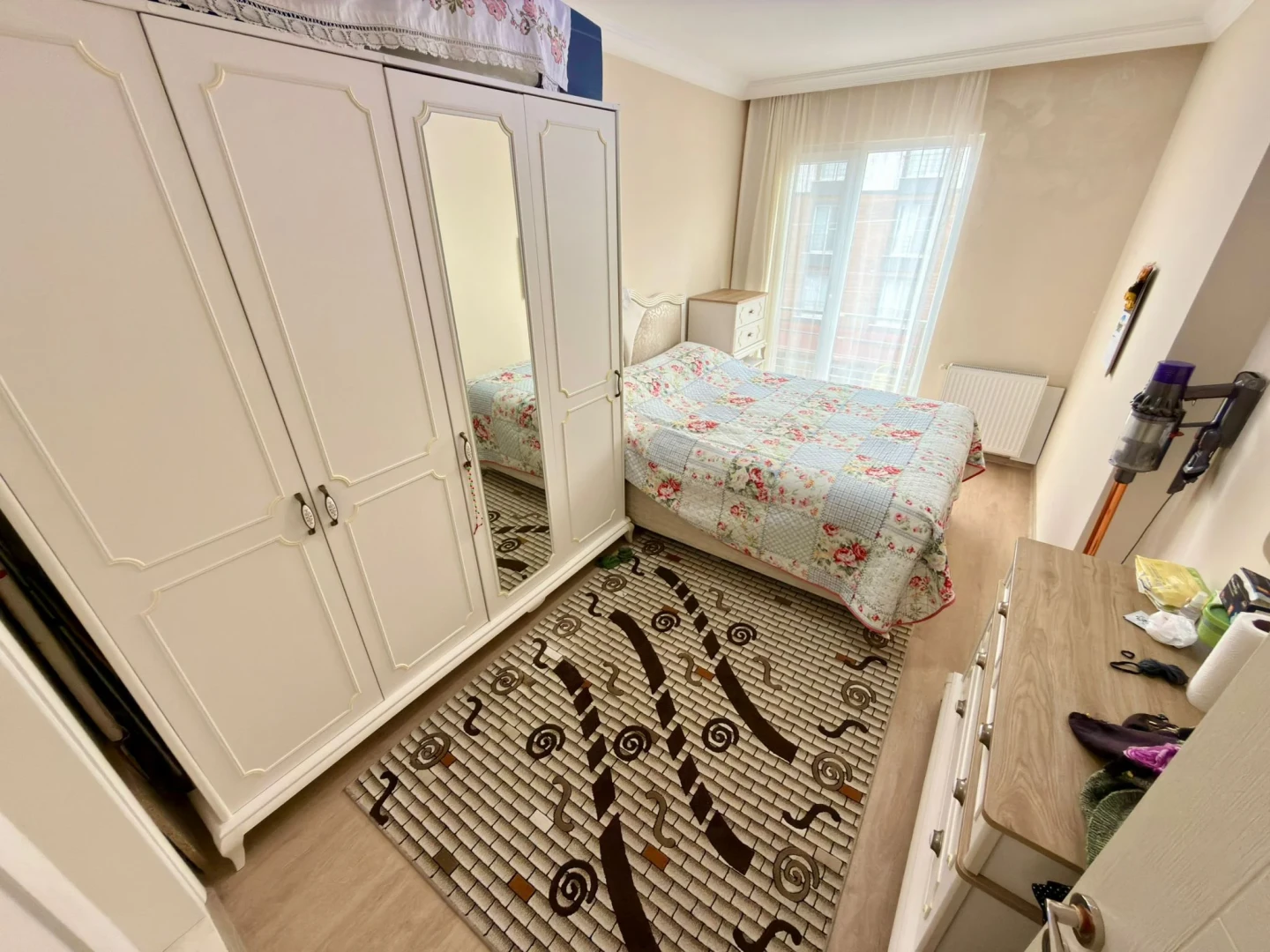 YÜKSELDEN ALTINKUMDA DOĞALGAZLI ARAKAT ÖN CEPHE SATILIK 2+1DAİRE