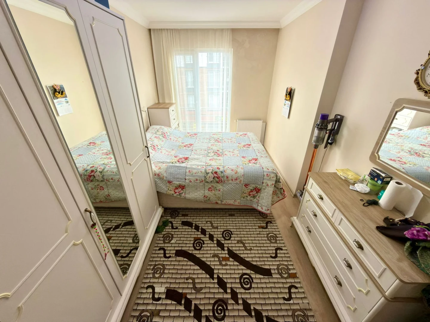 YÜKSELDEN ALTINKUMDA DOĞALGAZLI ARAKAT ÖN CEPHE SATILIK 2+1DAİRE