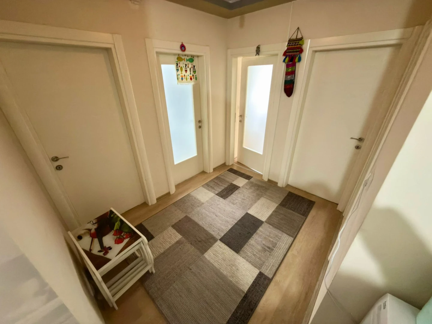 YÜKSELDEN ALTINKUMDA DOĞALGAZLI ARAKAT ÖN CEPHE SATILIK 2+1DAİRE