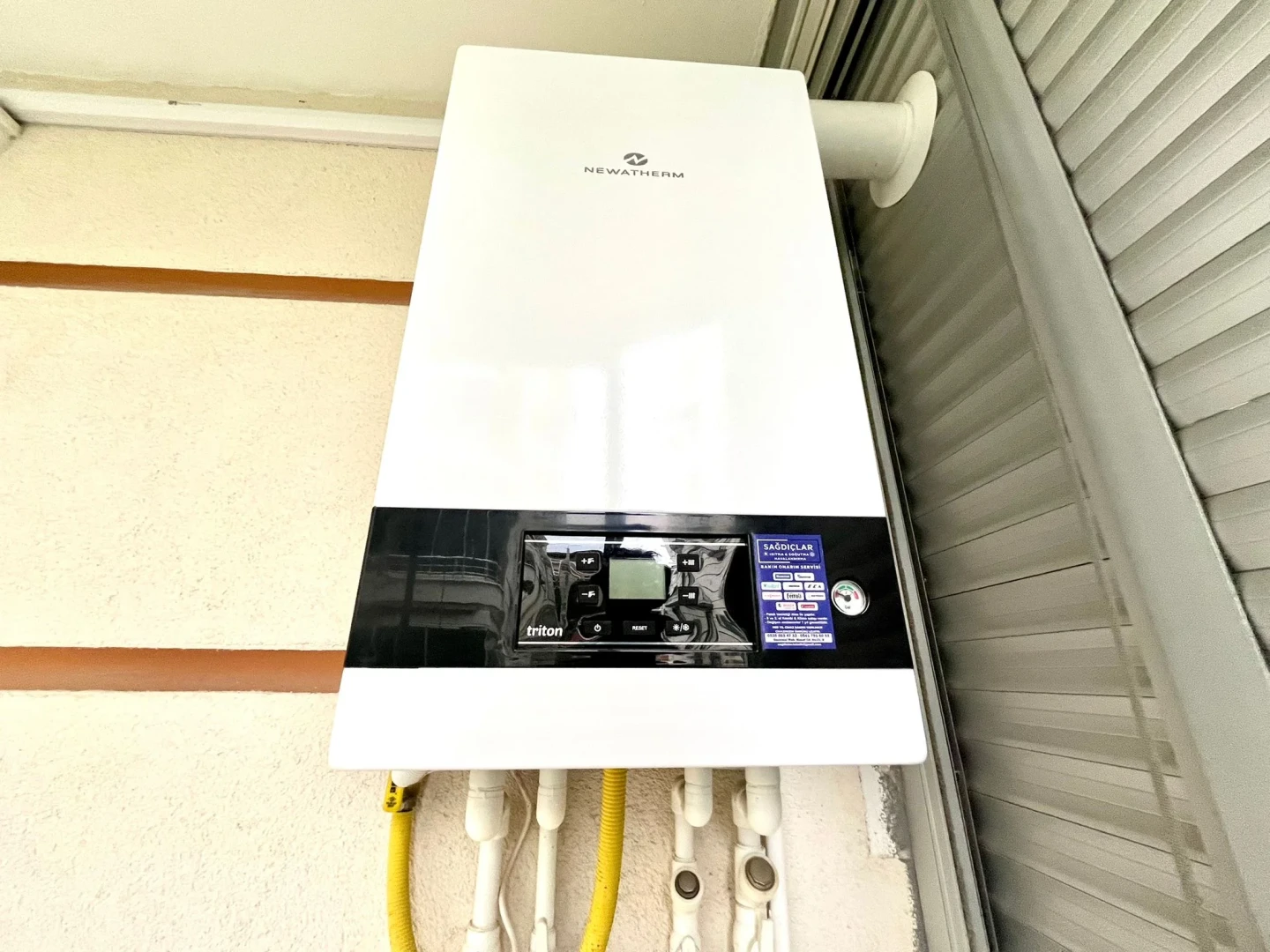 YÜKSELDEN ALTINKUM'DA DOĞALGAZLI AYRI MUTFAK SATILIK 2+1 DAİRE
