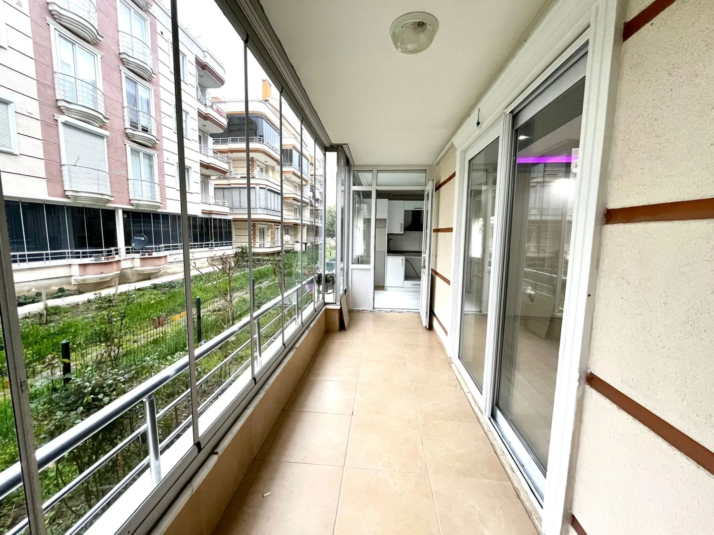 YÜKSELDEN ALTINKUM'DA DOĞALGAZLI AYRI MUTFAK SATILIK 2+1 DAİRE